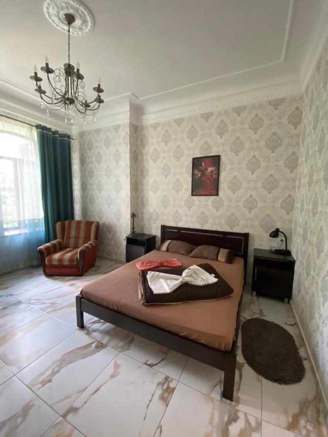 Апартаменти В Парку Uman Bagian luar foto