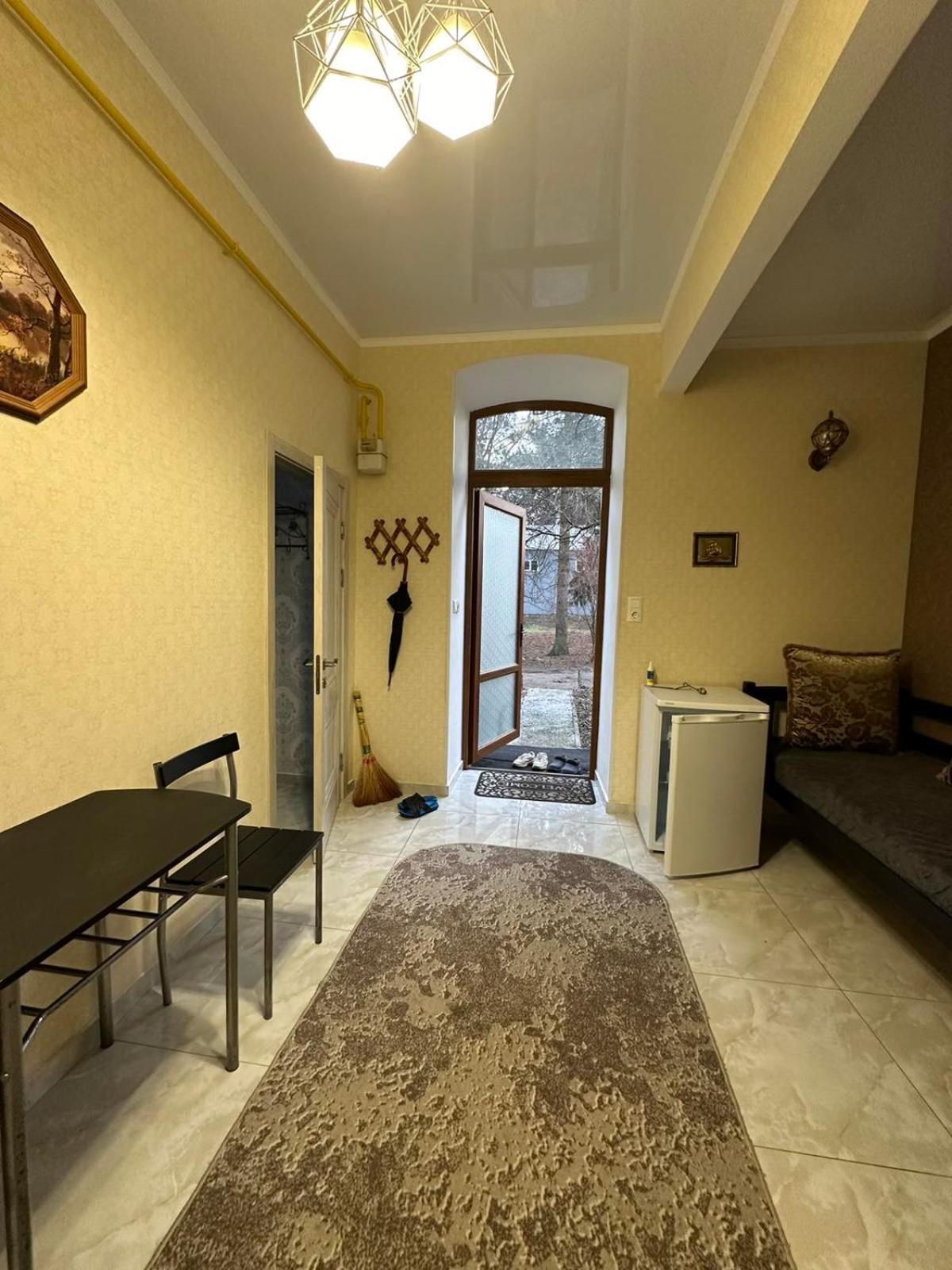 Апартаменти В Парку Uman Bagian luar foto